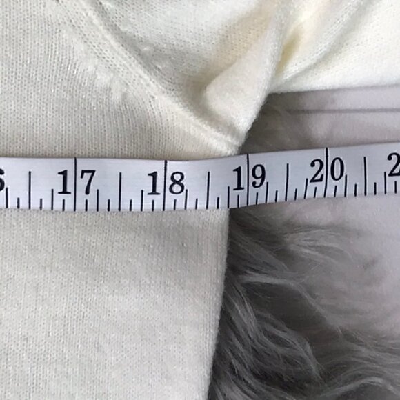 Debbie Morgan rhinestone v-neck sweater w/ scarf M - Picture 5 of 6